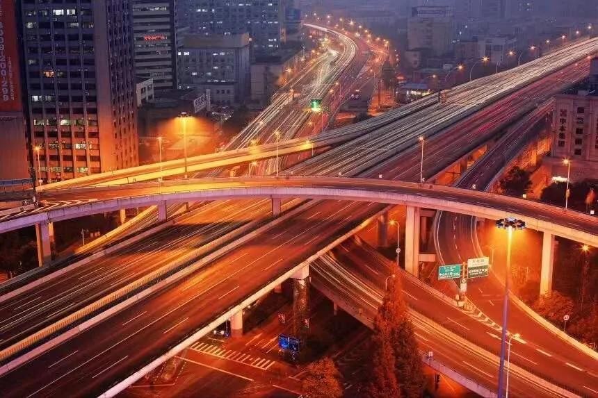 上海高架道路大盤點 哪條你最熟？交通收費設備全解析